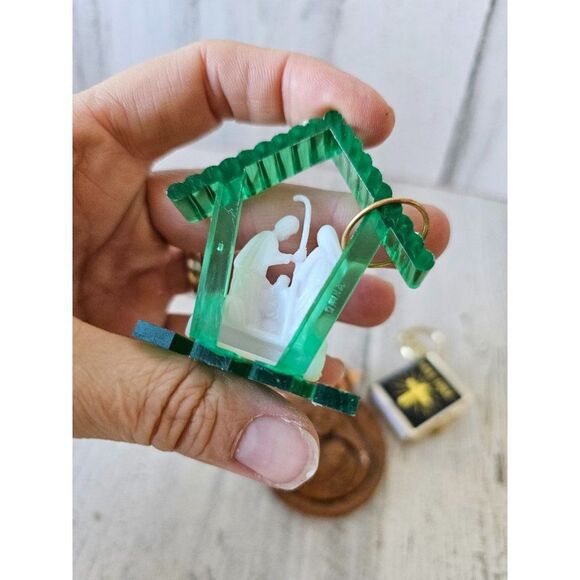 Bible Nativity Mary Joseph Jesus ornament set Xmas tree Bible - Picture 10 of 10